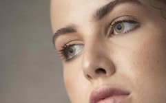 Eyelashes-before.jpg